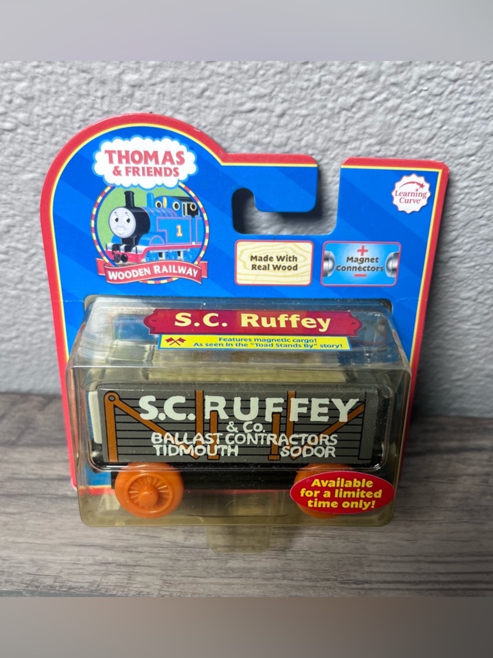 Thomas & Friends Wooden Railway S.C. Ruffey (2006)‎ - Picture 8 of 11